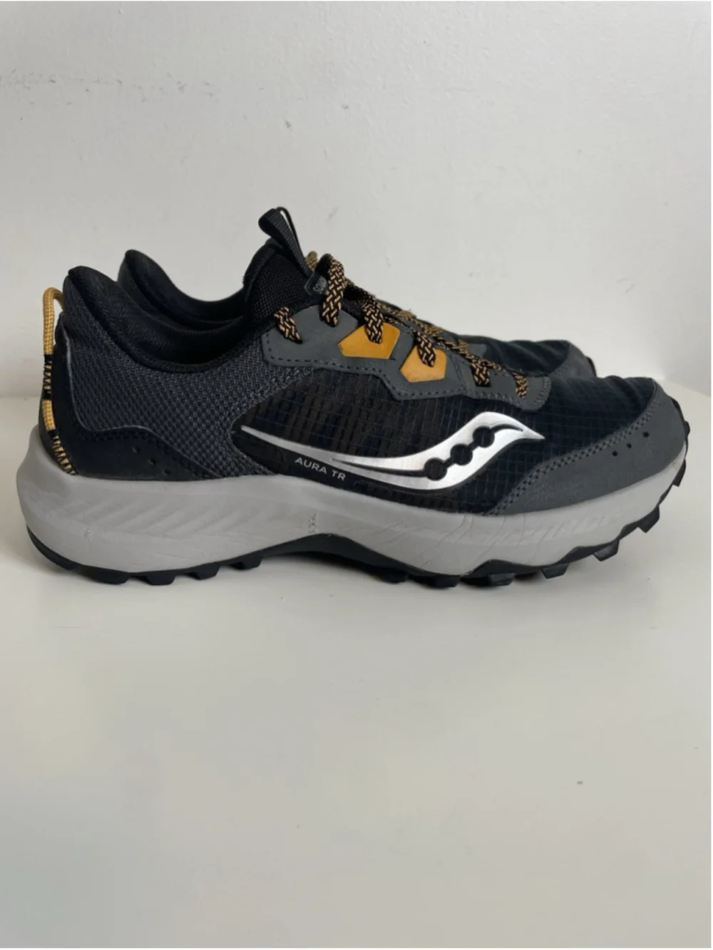 Saucony Aura TR Trail Running Hiking Shoes Men’s Size 8 Black Grey Orange